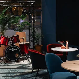 **** Otel Indigo Granvia Plaza Espana, An Ihg İspanya